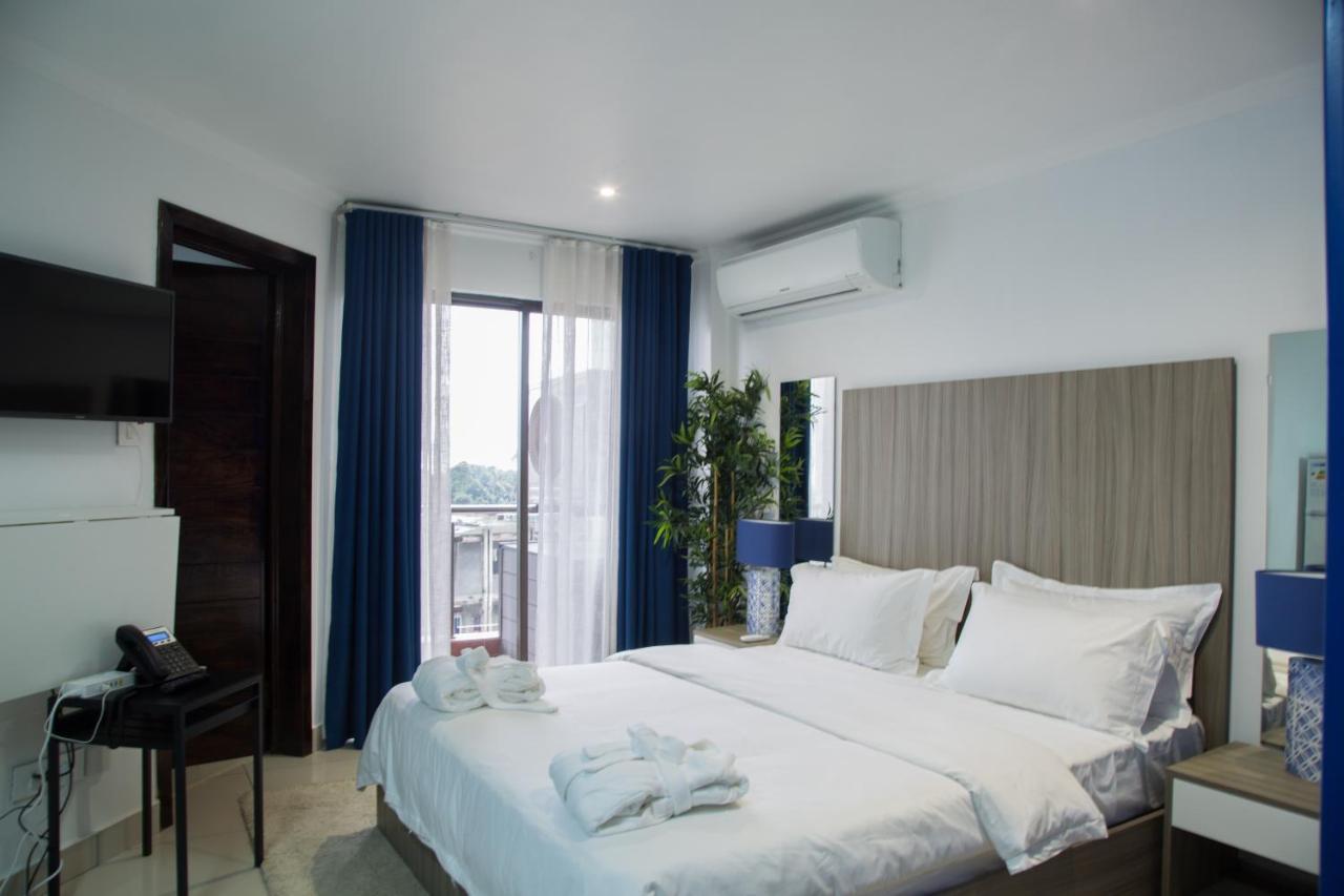 Wdc Aparthotel - Buea ภายนอก รูปภาพ