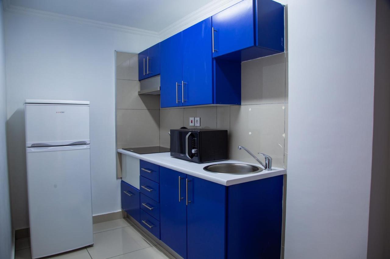 Wdc Aparthotel - Buea ภายนอก รูปภาพ